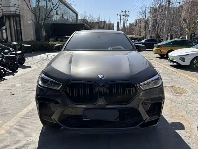BMW X6 M