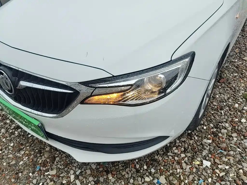 Buick Excelle — миниатюра 24