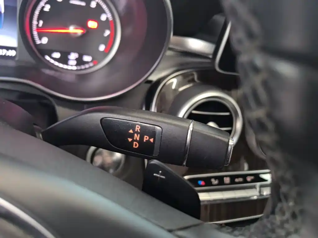 Mercedes-Benz C-Class — миниатюра 14