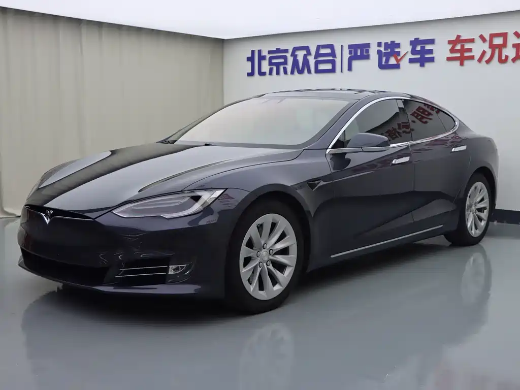 Tesla Model S — миниатюра 24