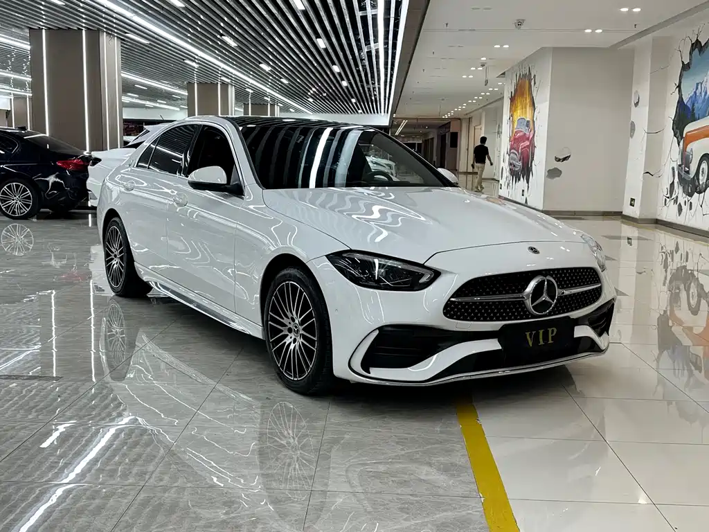 Mercedes-Benz C-Class — миниатюра 3