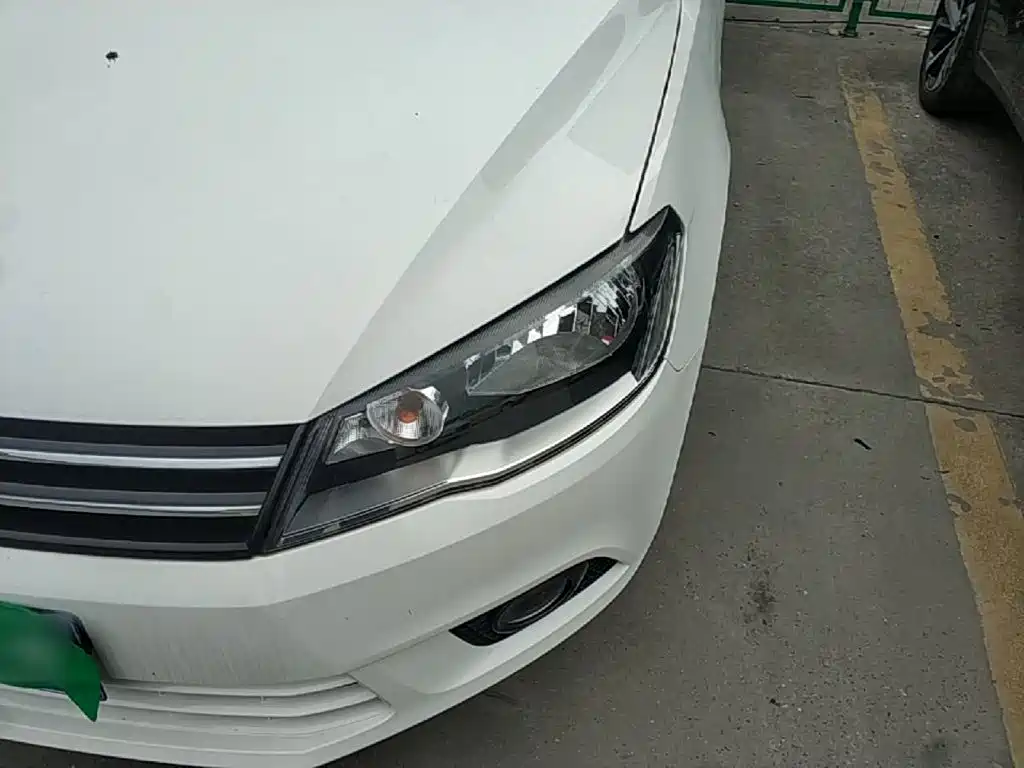 Volkswagen Jetta — миниатюра 24