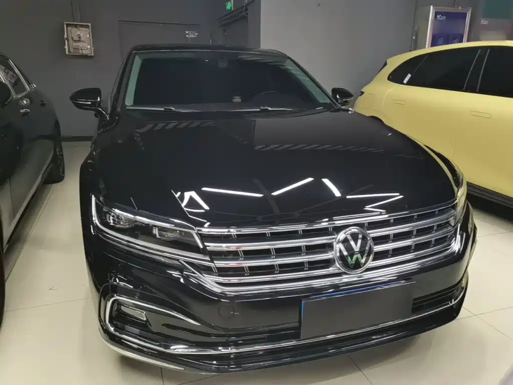 Volkswagen Phideon — миниатюра 3