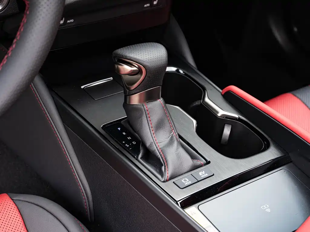 Lexus ES — миниатюра 15