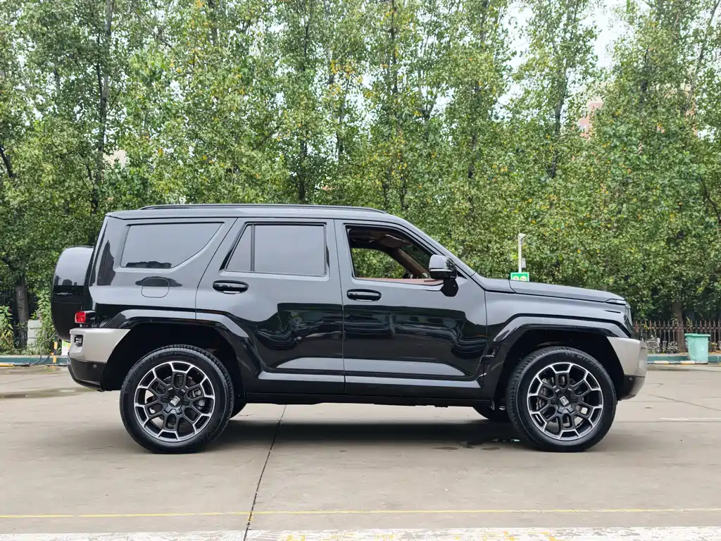 Tank Tank 700 New Energy — миниатюра 3