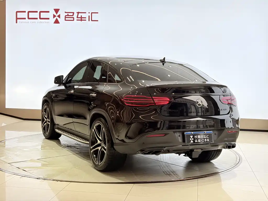 Mercedes-Benz GLE Coupe AMG — миниатюра 7