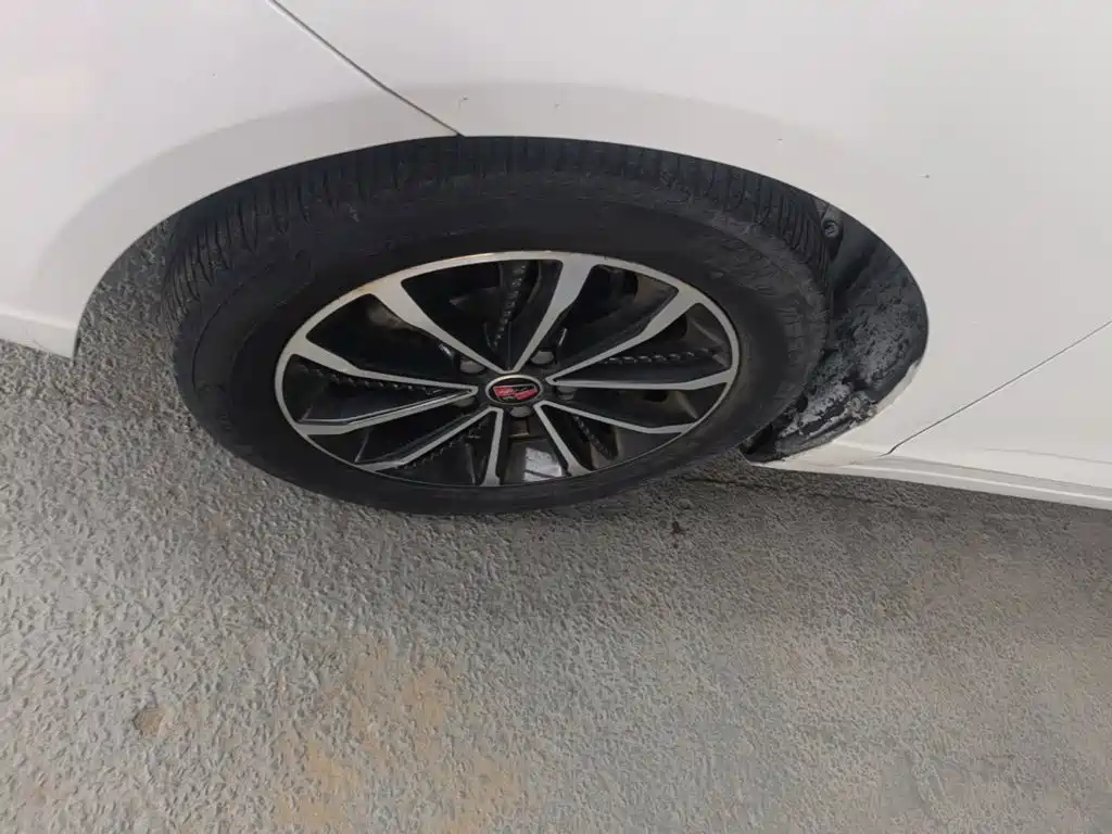 Roewe i5 — миниатюра 22