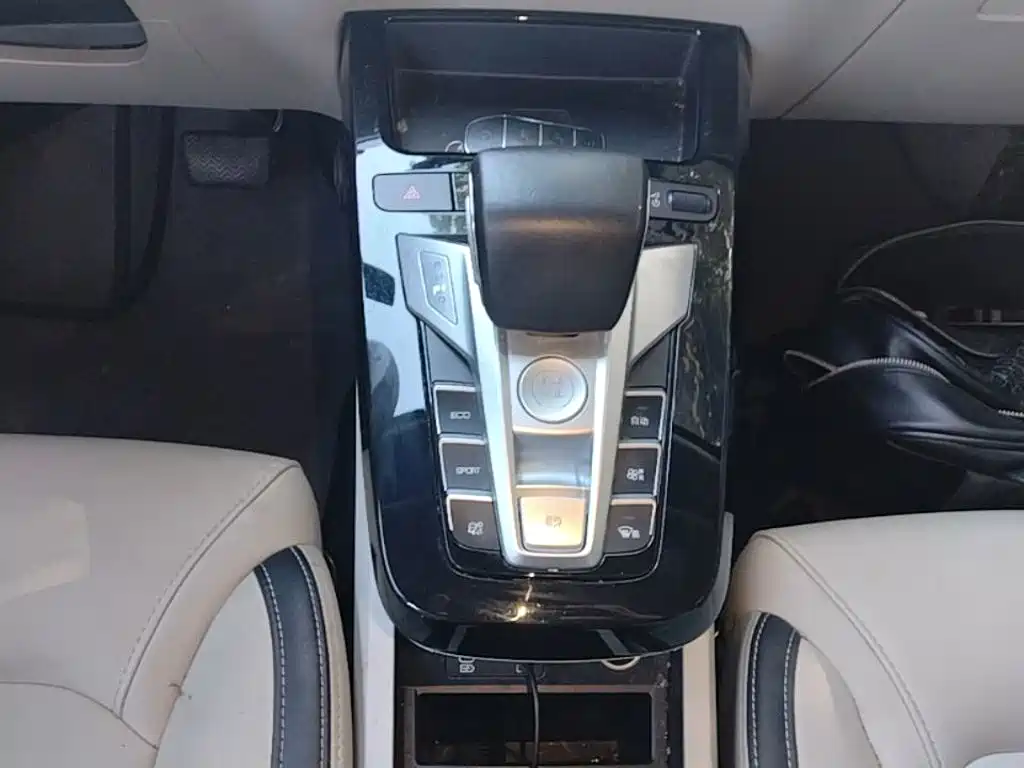 BYD Yuan Pro — миниатюра 14