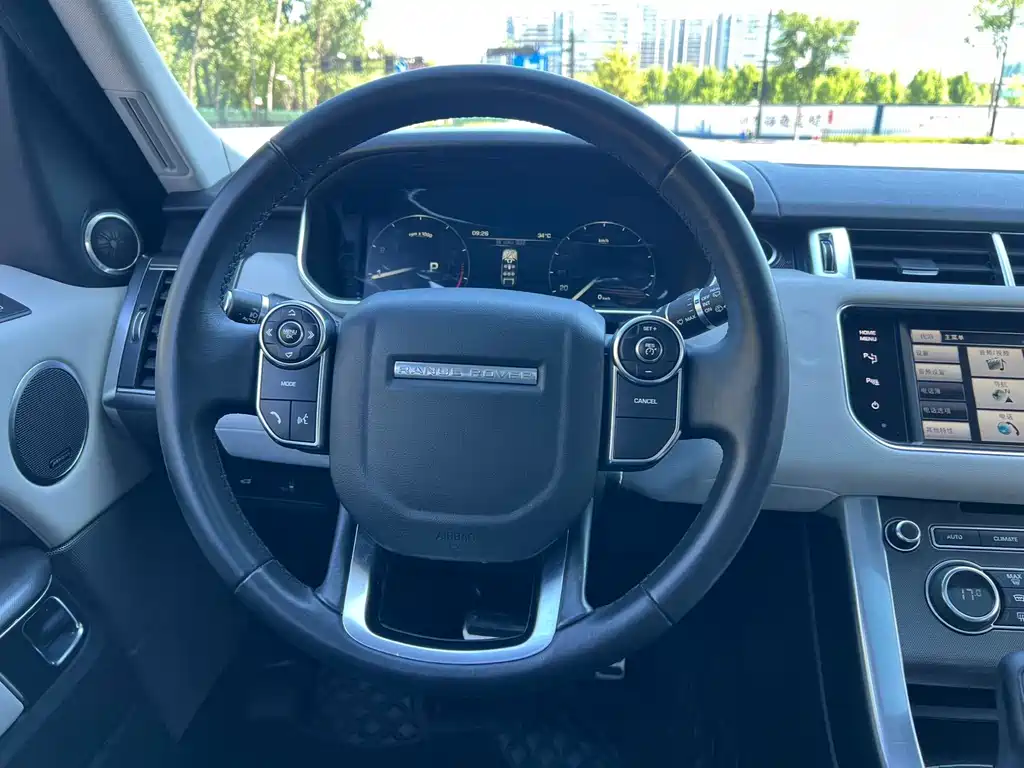 Land Rover Sport — миниатюра 17