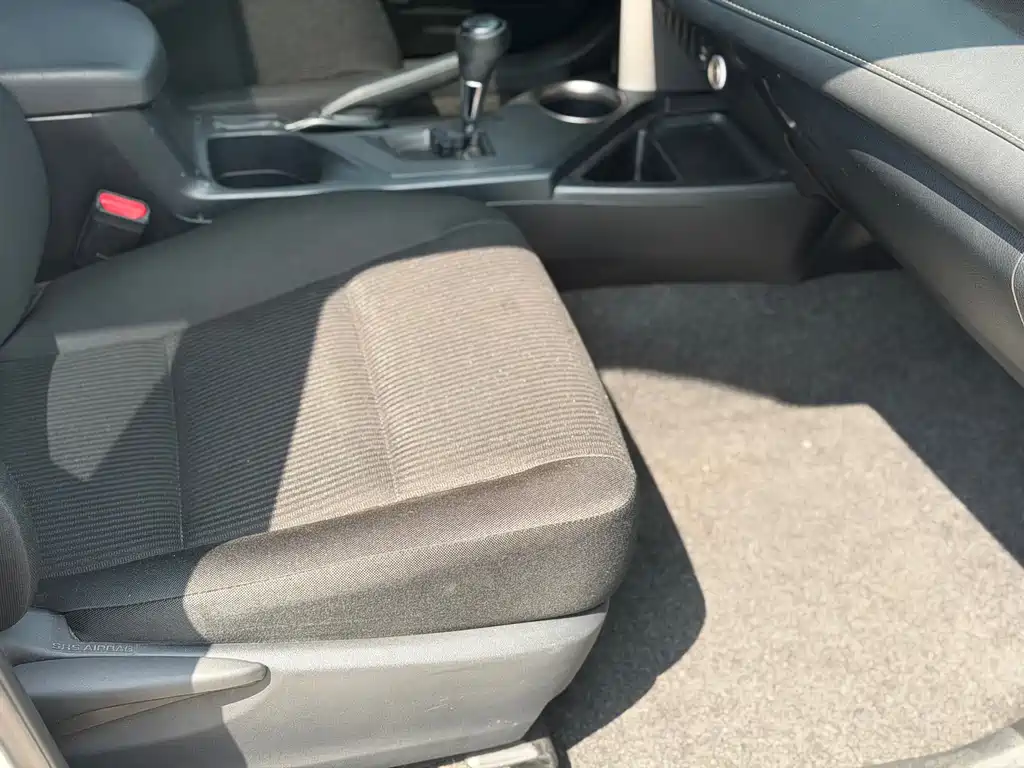 Toyota RAV4 2.0L CVT 2WD Elegant Edition, фото 10