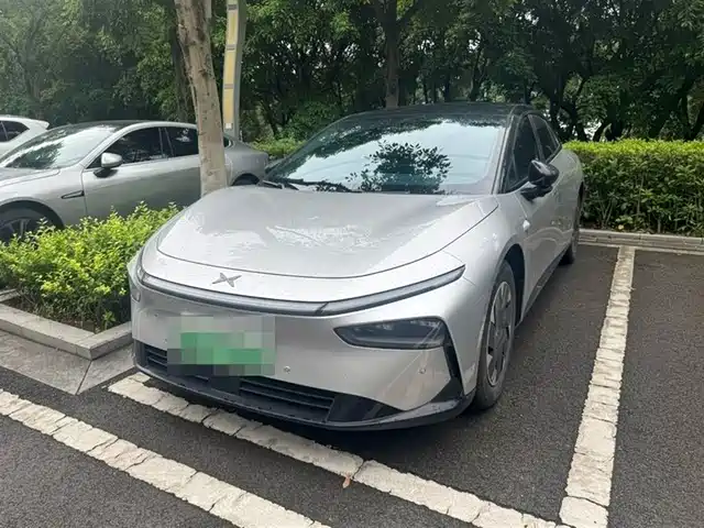 2025 Xpeng P7