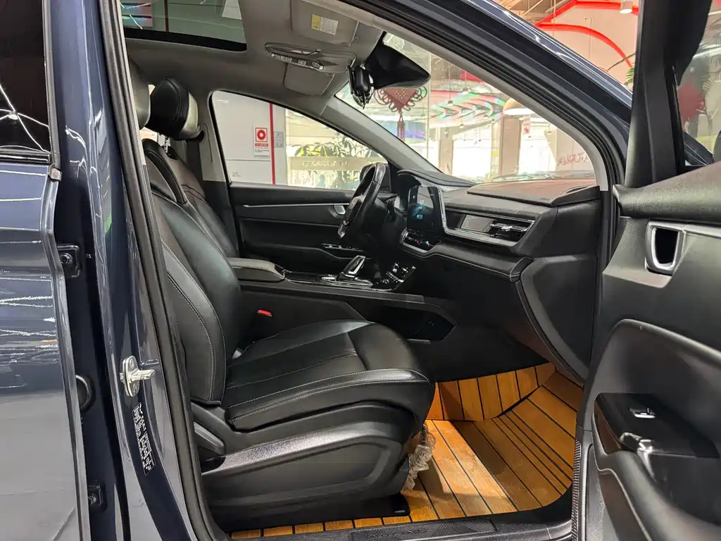 Wuling Victory — миниатюра 8