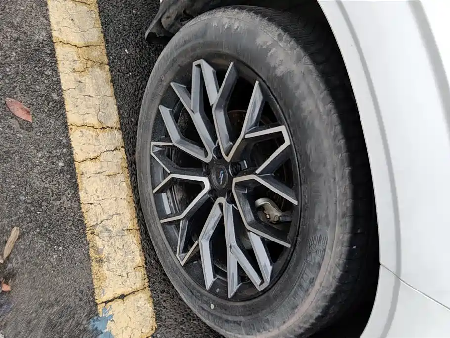 Changan Z6 2022 1.5T DCT
