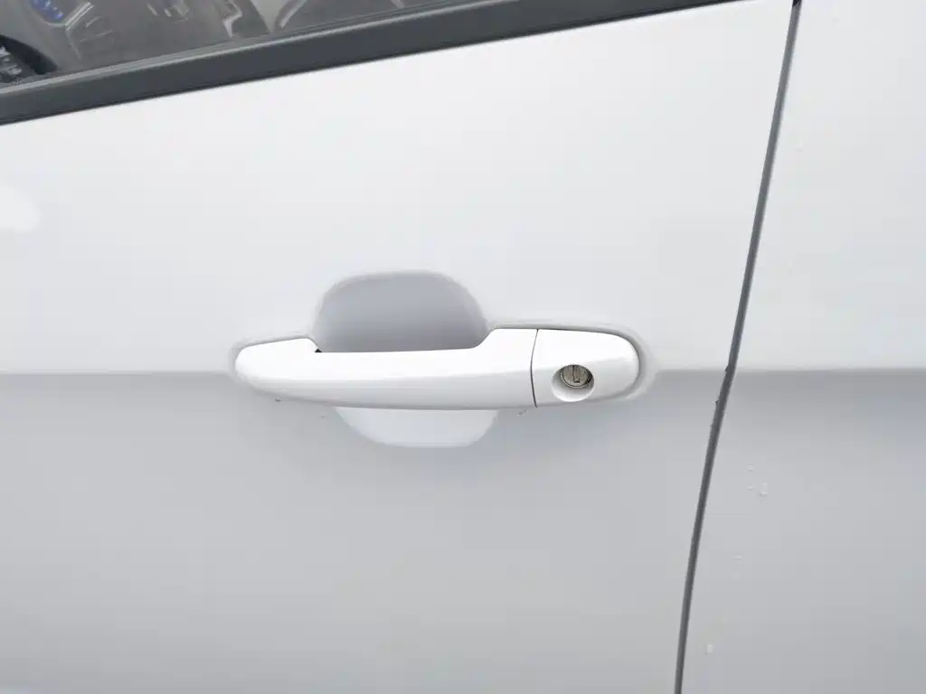 Geely Vision X3 — миниатюра 18