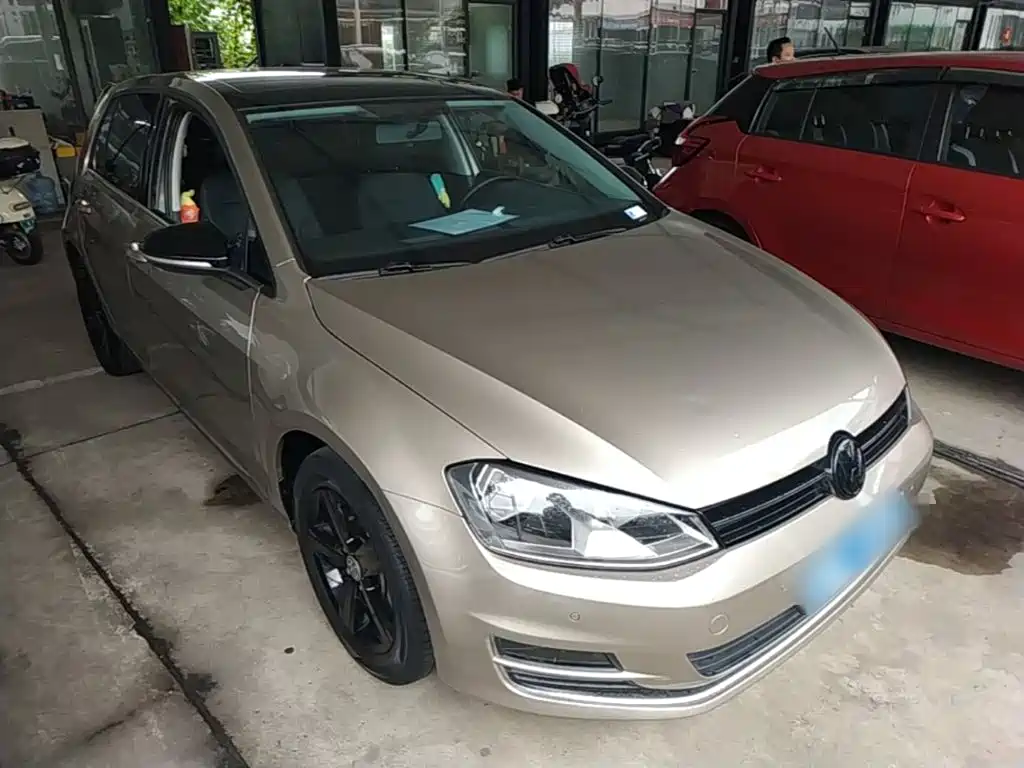 Volkswagen Golf — миниатюра 4