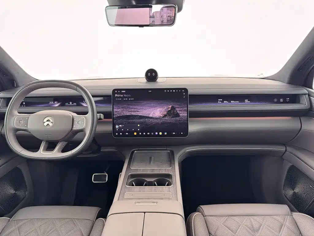 NIO ES8 — миниатюра 12