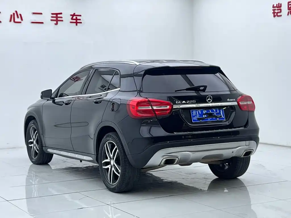Mercedes-Benz GLA — миниатюра 9