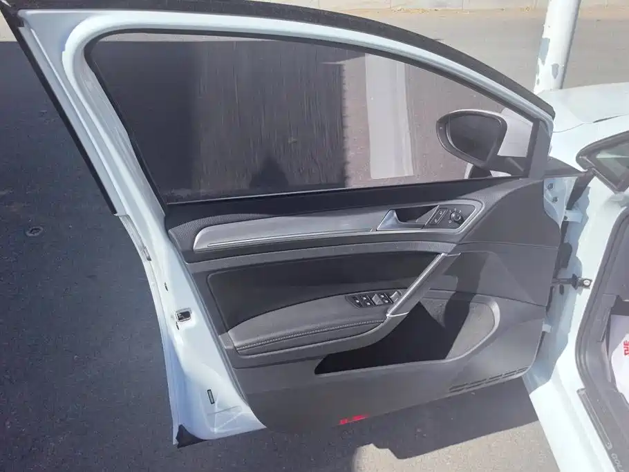 Volkswagen Golf — миниатюра 7