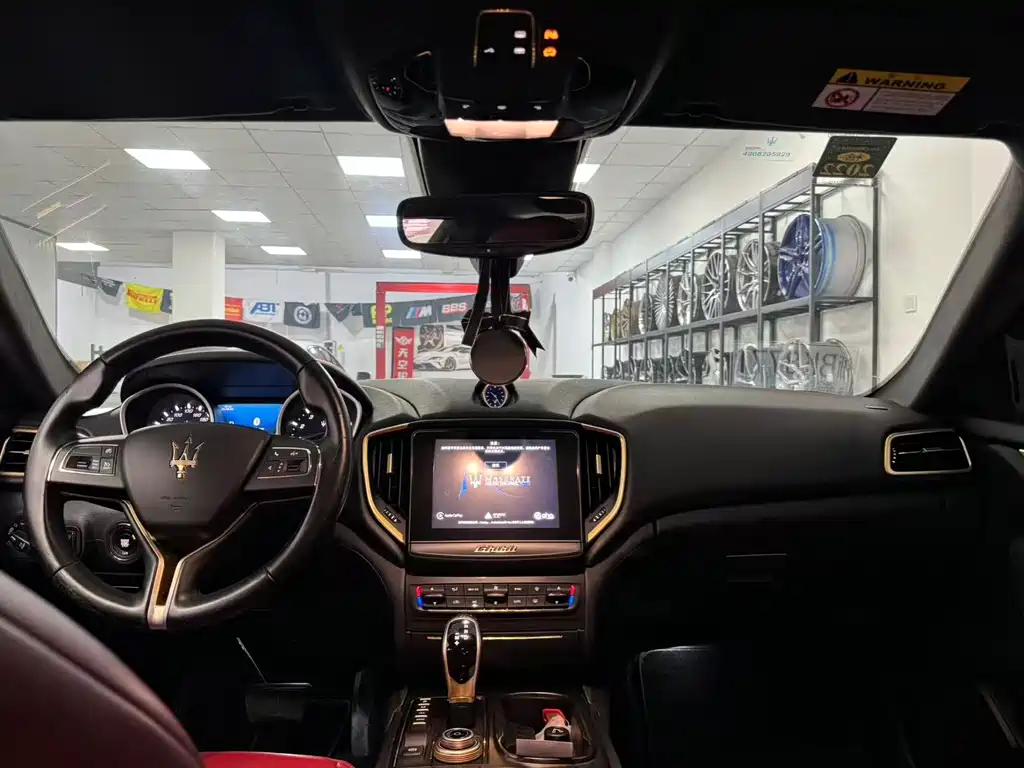 Maserati Ghibli — миниатюра 4