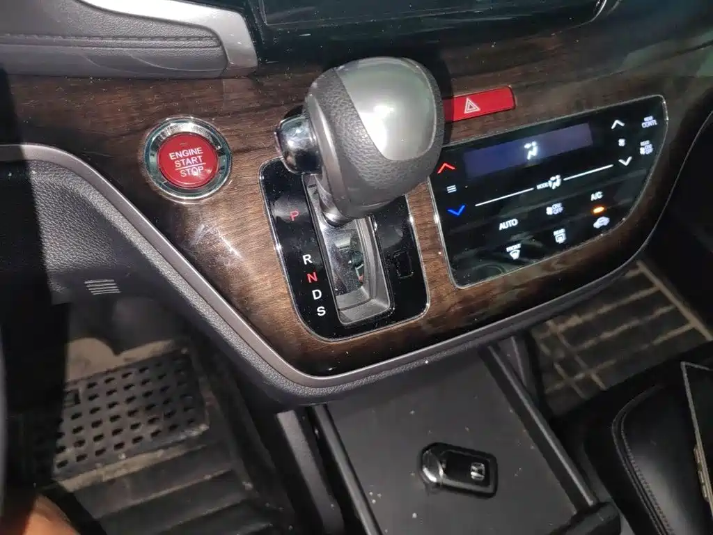 Honda Odyssey — миниатюра 10