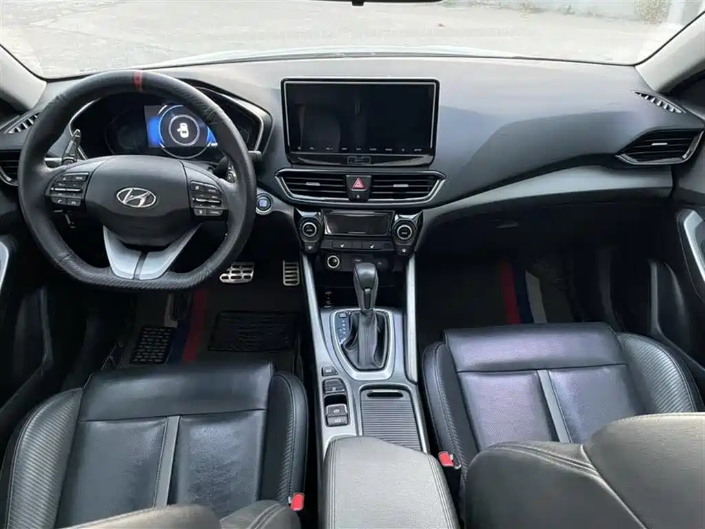 Hyundai Lafesta 2019 280TGDi V