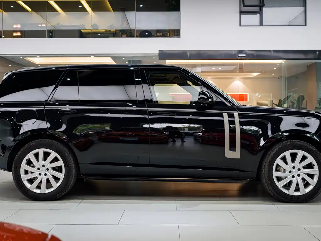 Land Rover Range Rover — миниатюра 25