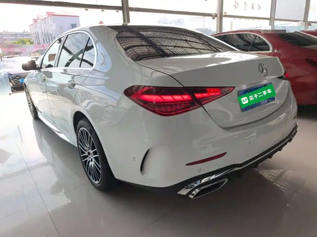 Mercedes-Benz C-Class — миниатюра 5