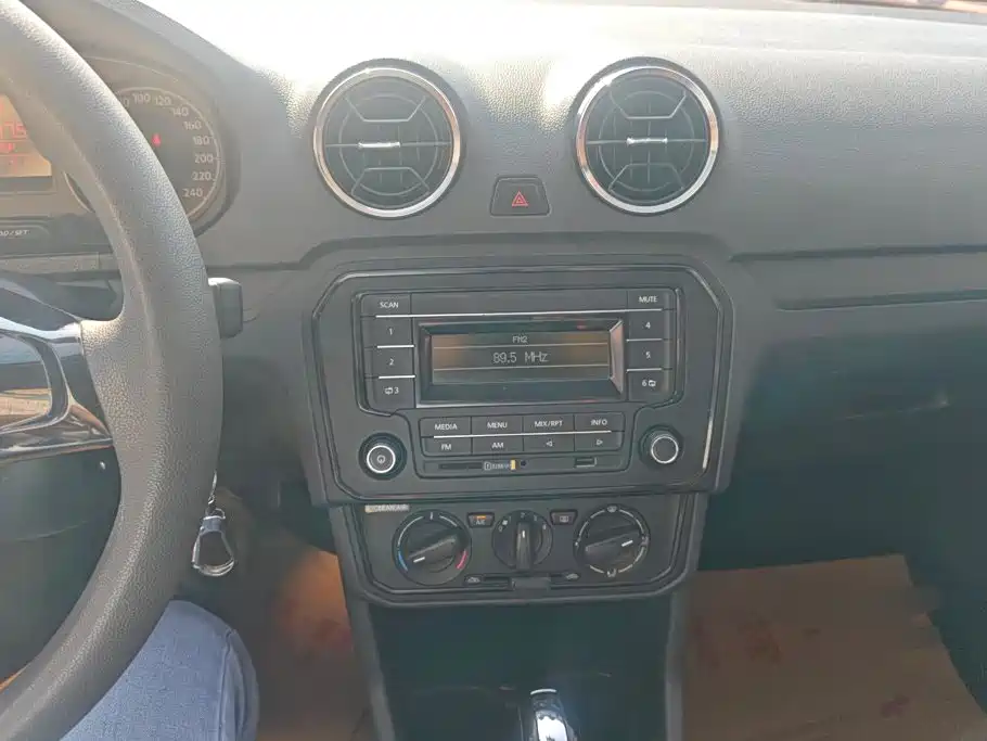 Jetta VA3 — миниатюра 13