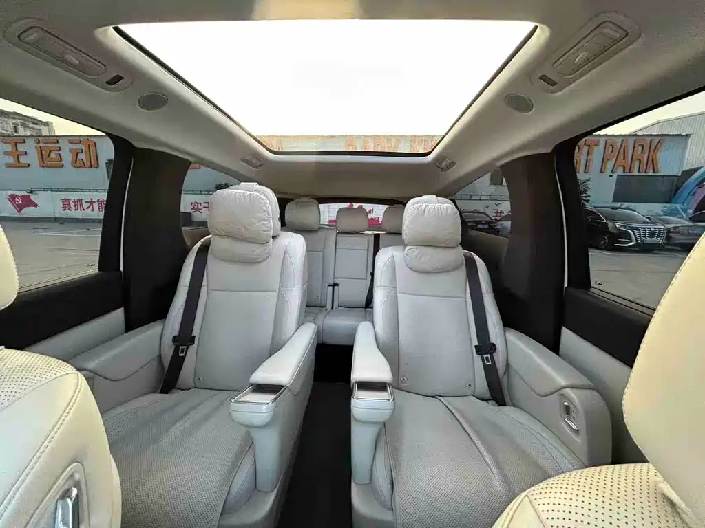 Li Auto Li MEGA — миниатюра 6