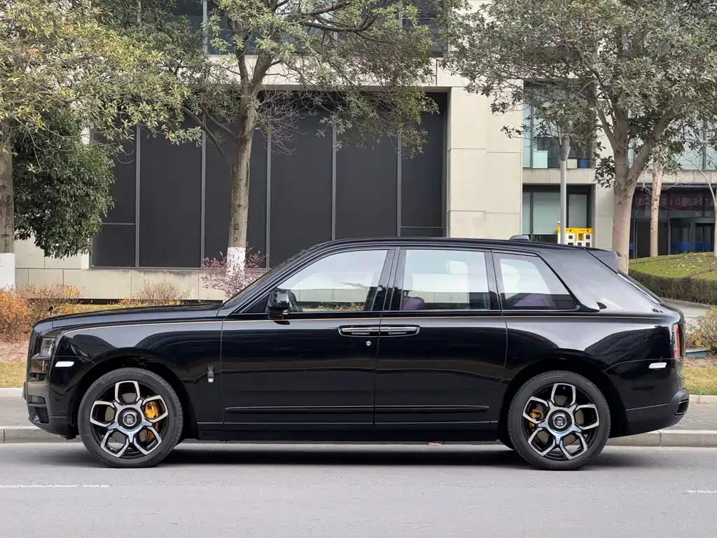 ROLLS-ROYCE CULLINAN