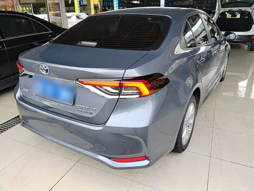 Toyota Corolla — миниатюра 7