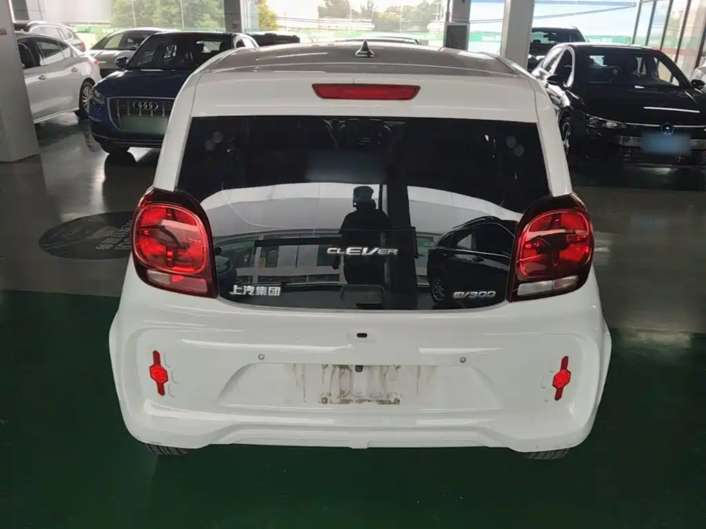 Roewe Clever — миниатюра 5