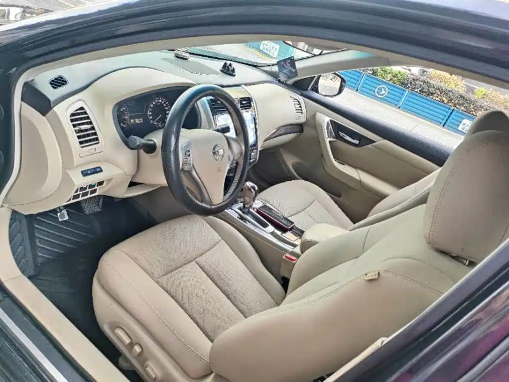 Nissan Teana — миниатюра 7