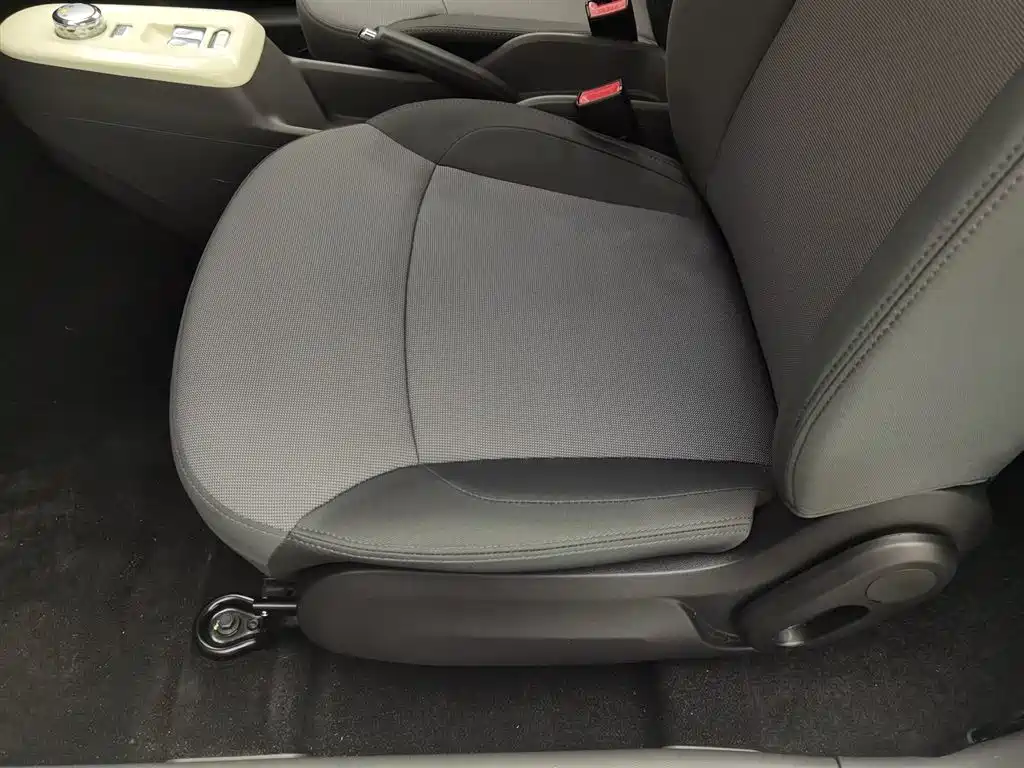 CHANGAN CHANGAN LUMIN