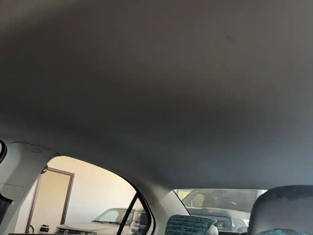 Volkswagen Santana — миниатюра 12