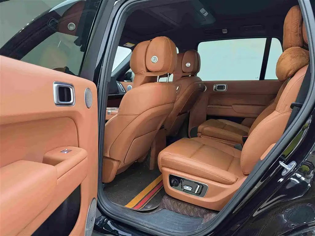 Li Auto Li L9 — миниатюра 9