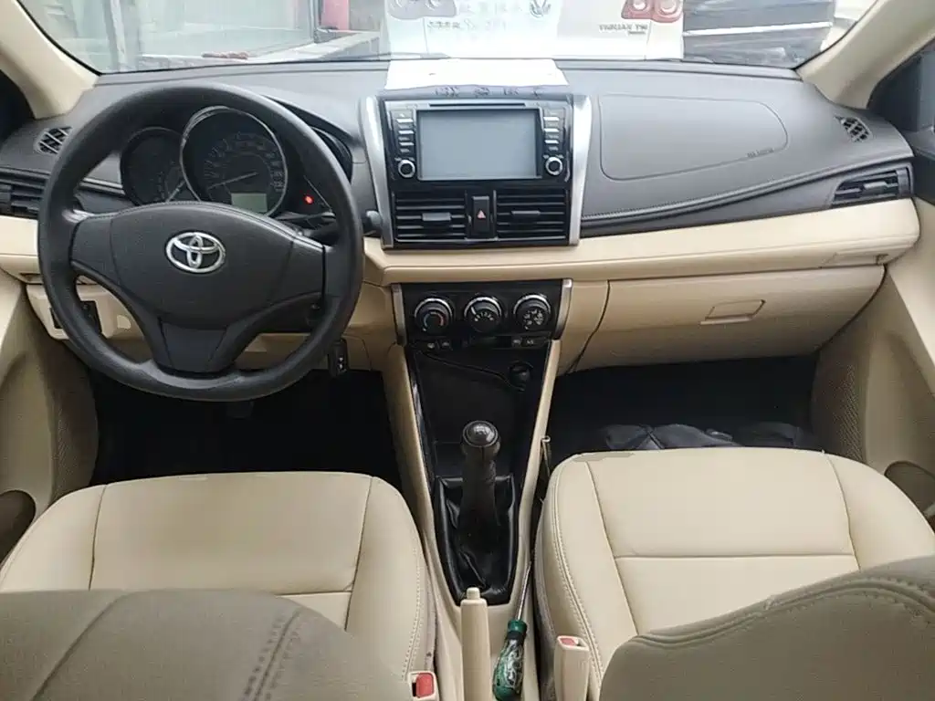 Toyota Vios — миниатюра 10
