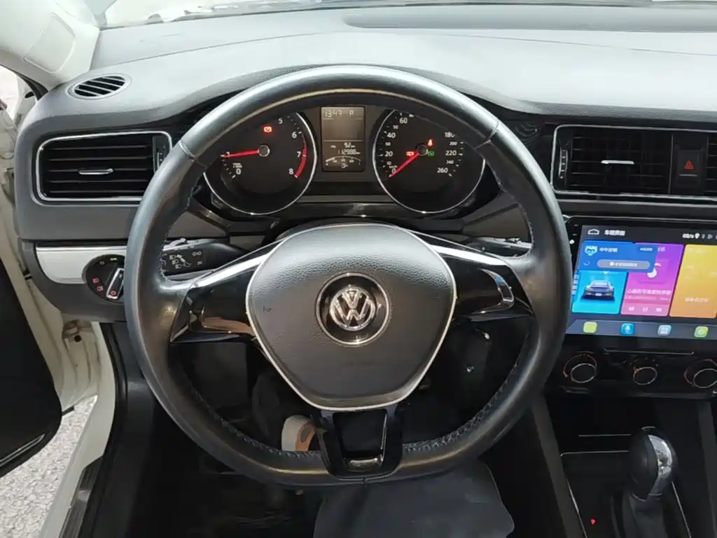 Volkswagen Sagitar — миниатюра 11