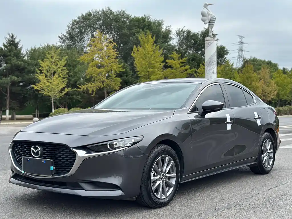 Mazda 3 Axela — миниатюра 2