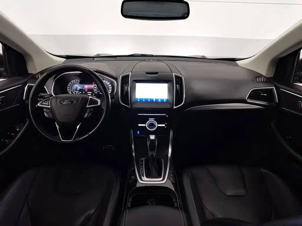 Ford Edge — миниатюра 5