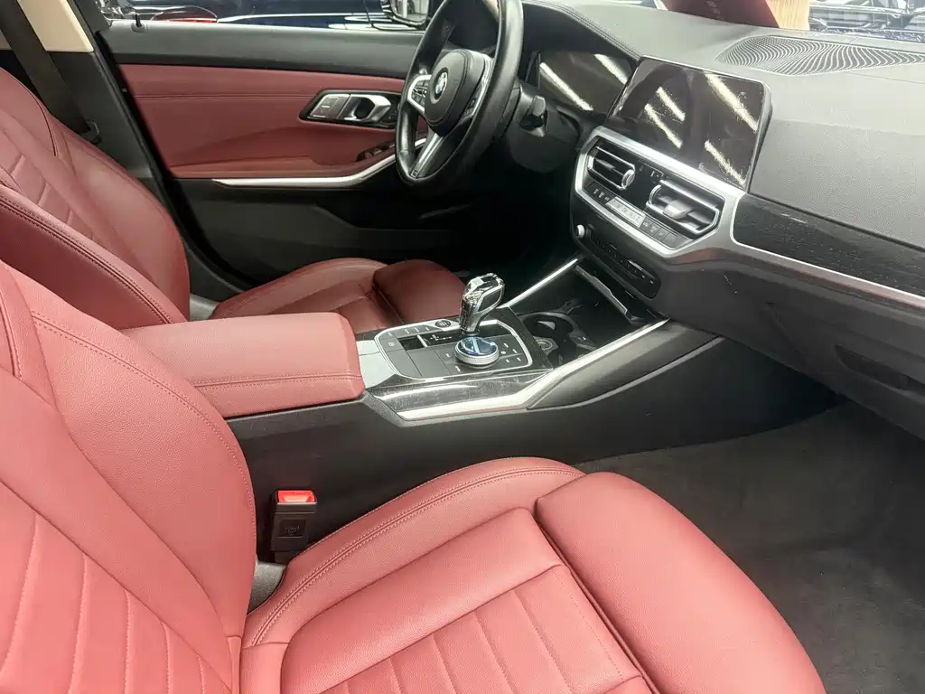 BMW 3 Series — миниатюра 17