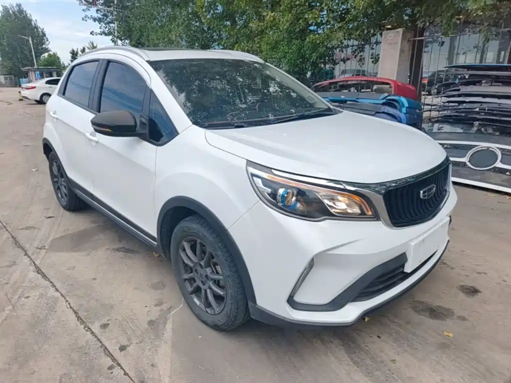 Geely Vision X3 — миниатюра 4