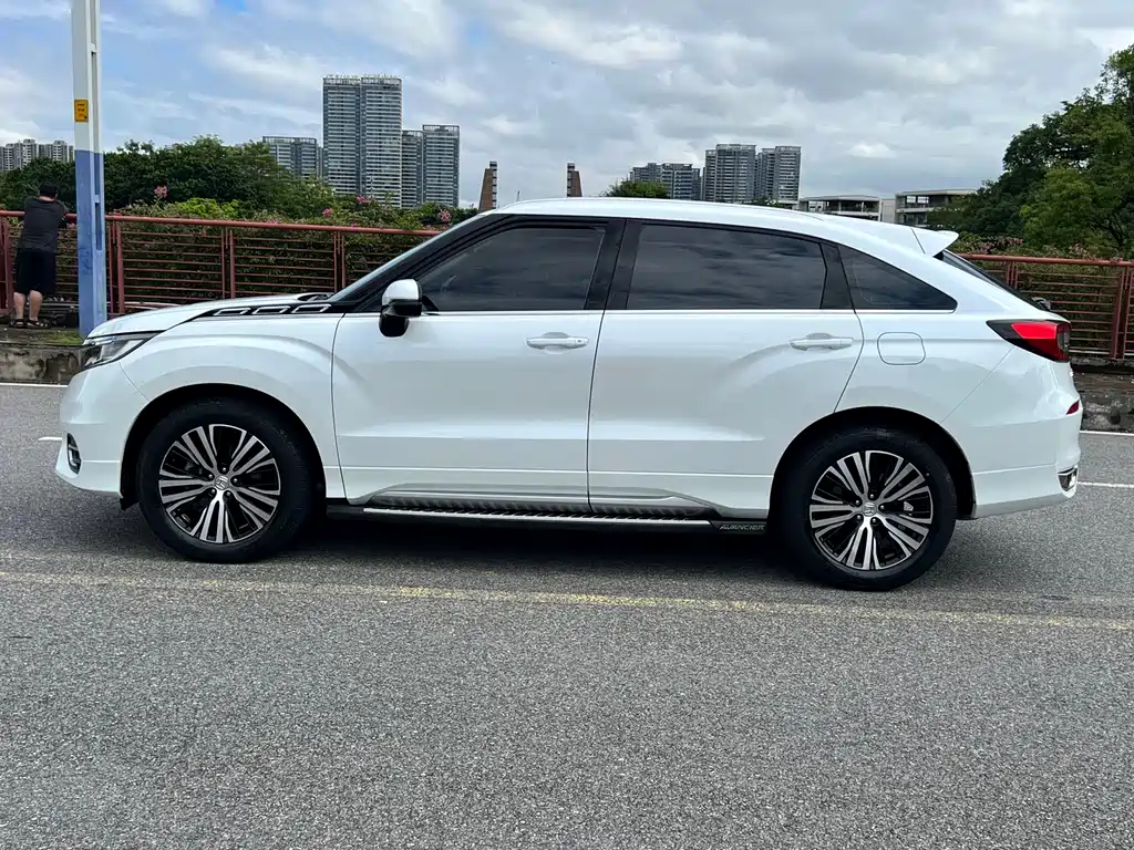 Honda Avancier — миниатюра 7
