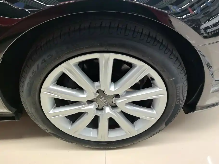 Audi A6L 2018 30 TFSI