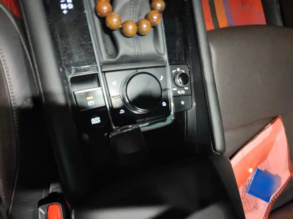 Mazda 3 Axela — миниатюра 12