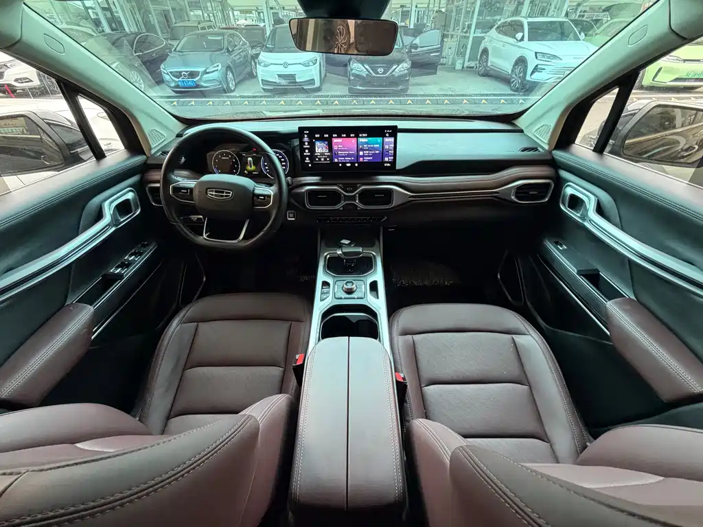 Geely Haoyue — миниатюра 9