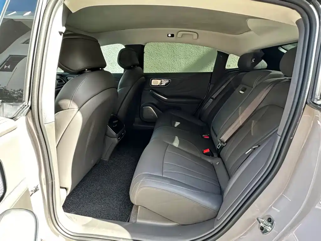 Roewe Feifan F7 — миниатюра 6
