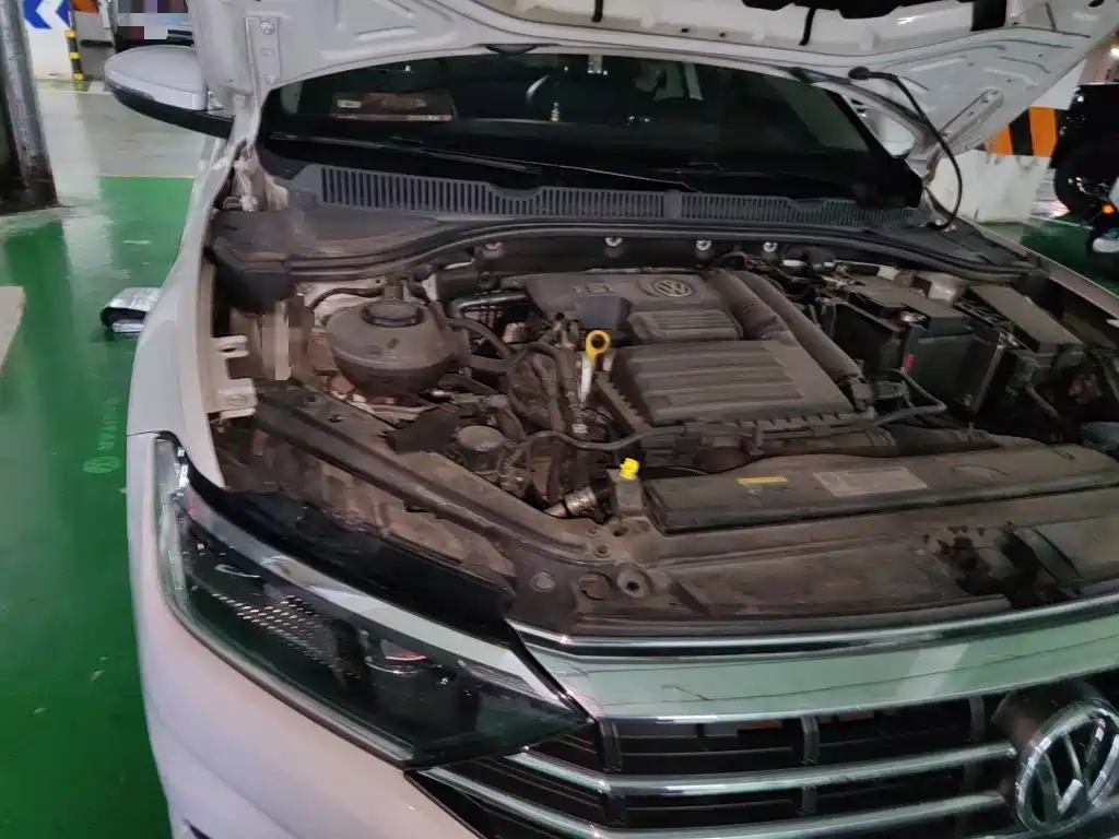 Volkswagen Sagitar — миниатюра 21