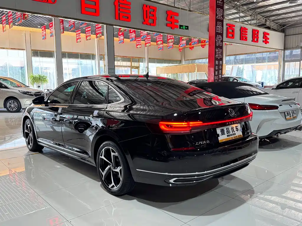 Volkswagen Passat — миниатюра 26