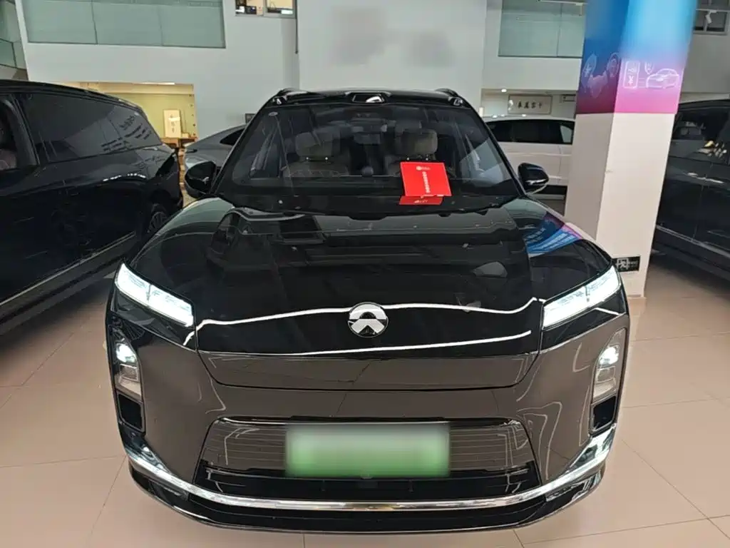 NIO ES8 — миниатюра 3